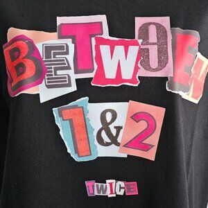 NWOT Twice Womens Between 1&2 T-Shirt & Tote Bag